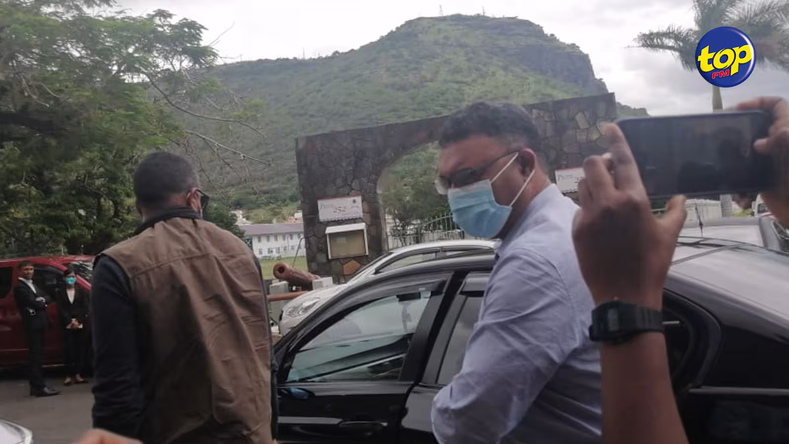 Affaire d’emploi fictif: l’interrogatoire de Yogida Sawmynaden se poursuit au CCID en ce moment