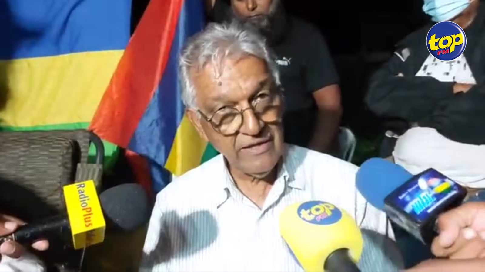 Prix des carburants en baisse en Inde : ‘Que le Premier ministre emboîte le pas à  Modi’, conseille Jayen Chellum