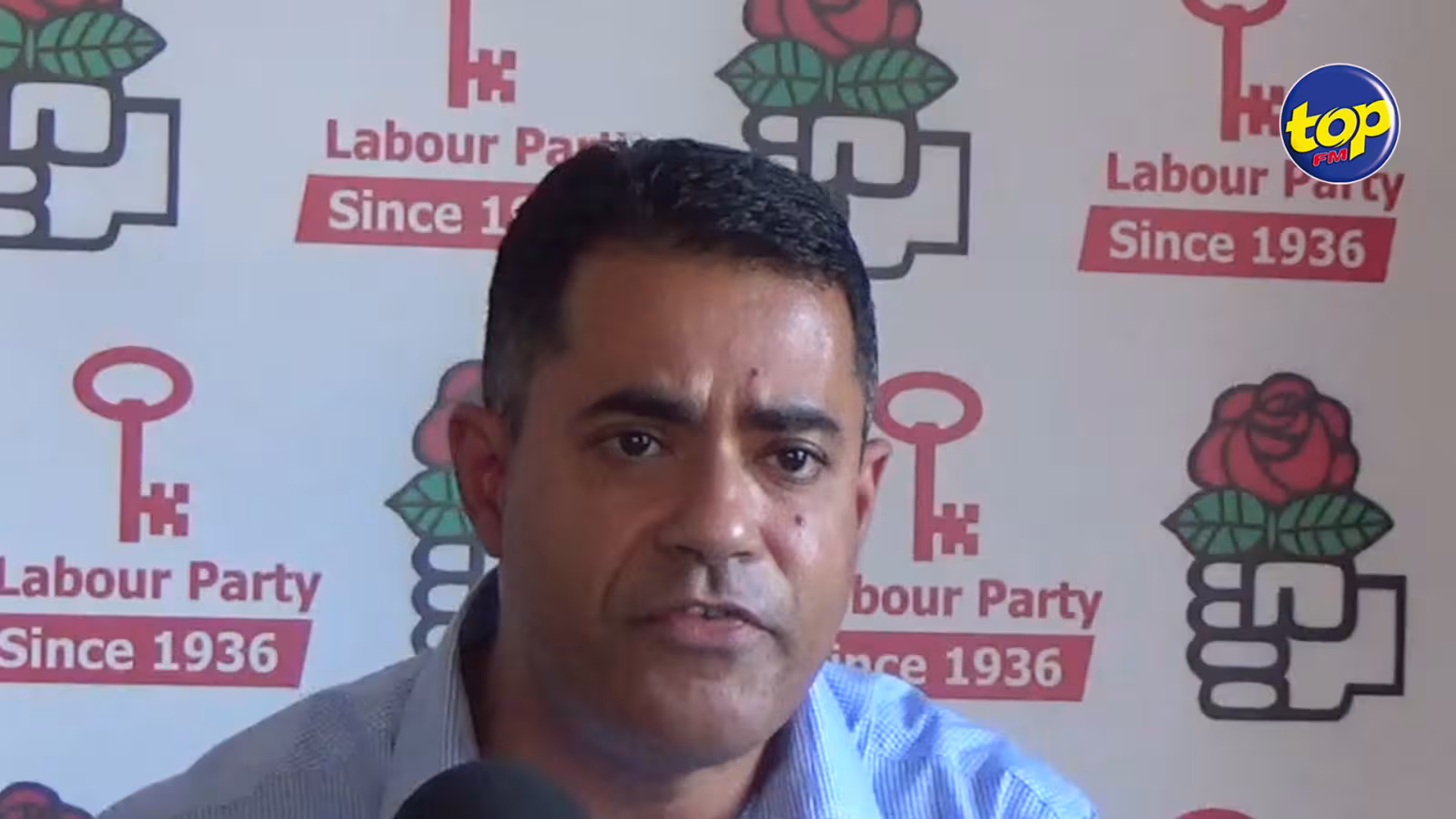 Combien d’employés d’Air Mauritius et d’Airmate ont été licenciés sur une base politique se demande Fabrice David.
