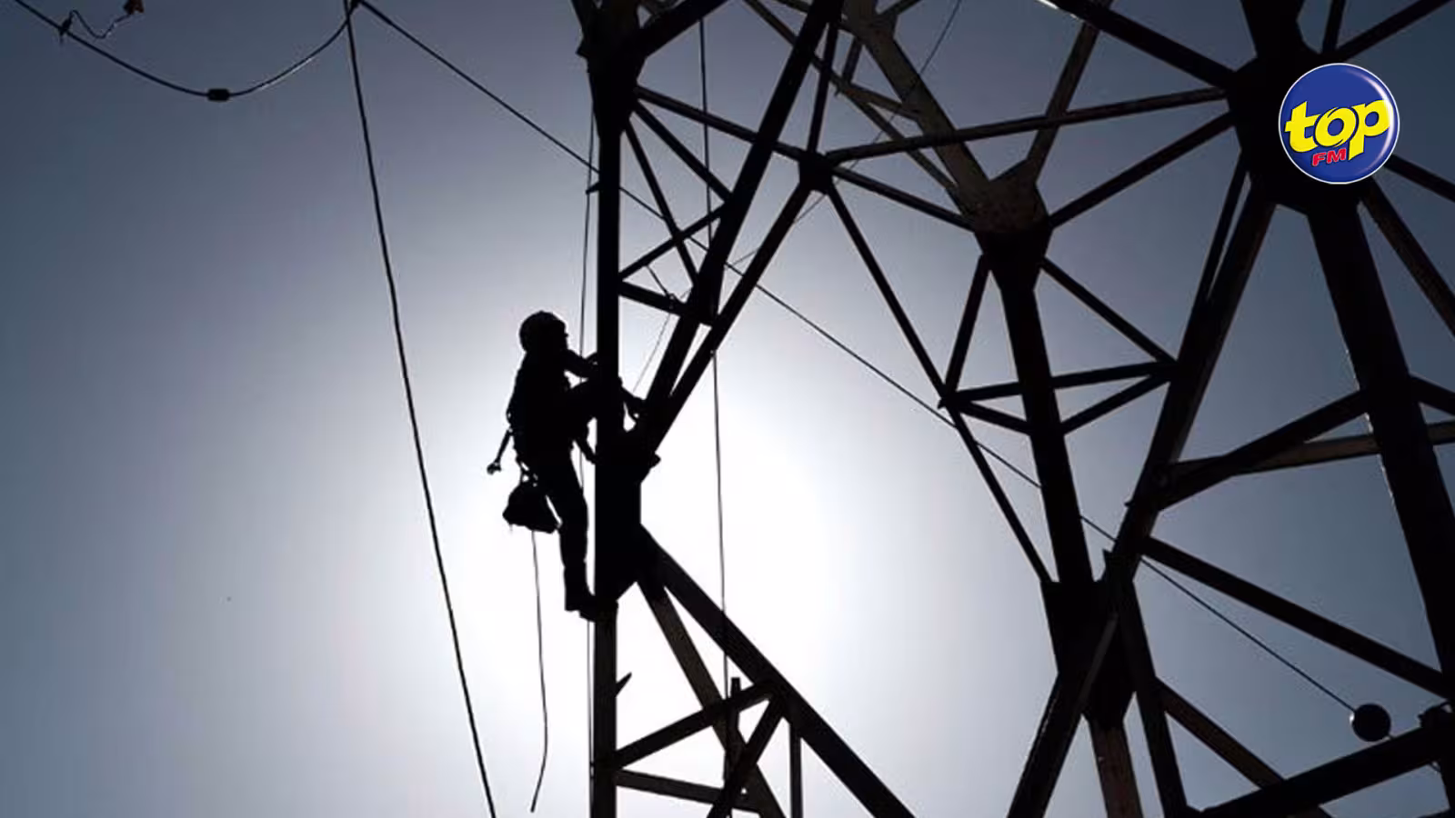 Suite aux pluies torrentielles : 66 foyers privés d’électricité à hier soir, les travaux ont repris tôt ce matin pour rétablir la connexion