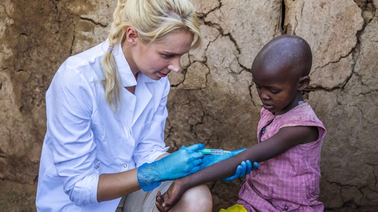 Coronavirus : Quelque 270 millions de vaccins obtenus pour l’Afrique par l’Union africaine
