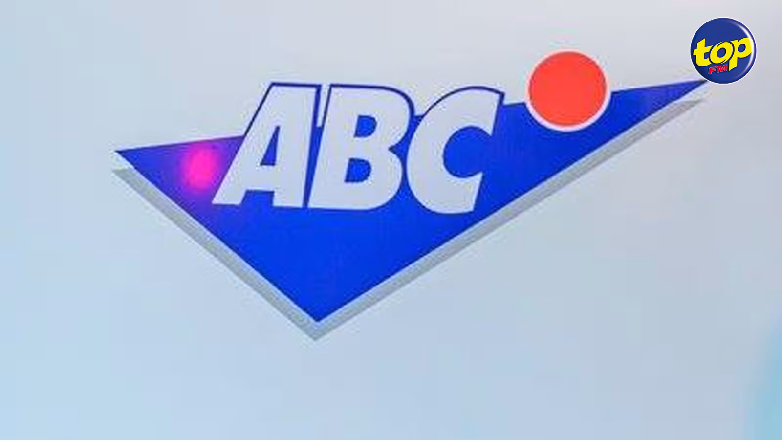 Covid-19 : Un exercice de nettoyage en cours dans les locaux d’ABC Motors à Phoenix ce lundi