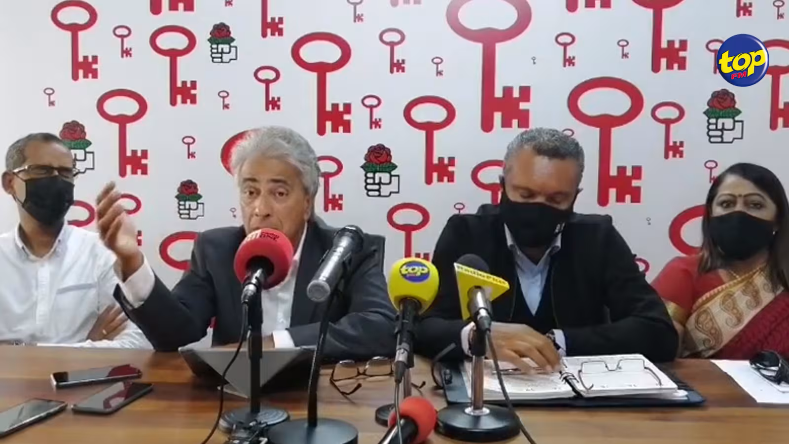 Scandale allégué entourant l’achat de Molnupiravir auprès de CPN Distributors : « Le ministre ne peut plaider l’ignorance… Il y a eu complicité ou duplicité », affirme Arvin Boolell
