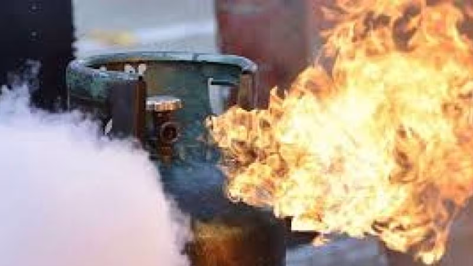 À Petit Raffray : Une maison a été la  proie des flammes, après  l’explosion de deux bonbonnes de gaz