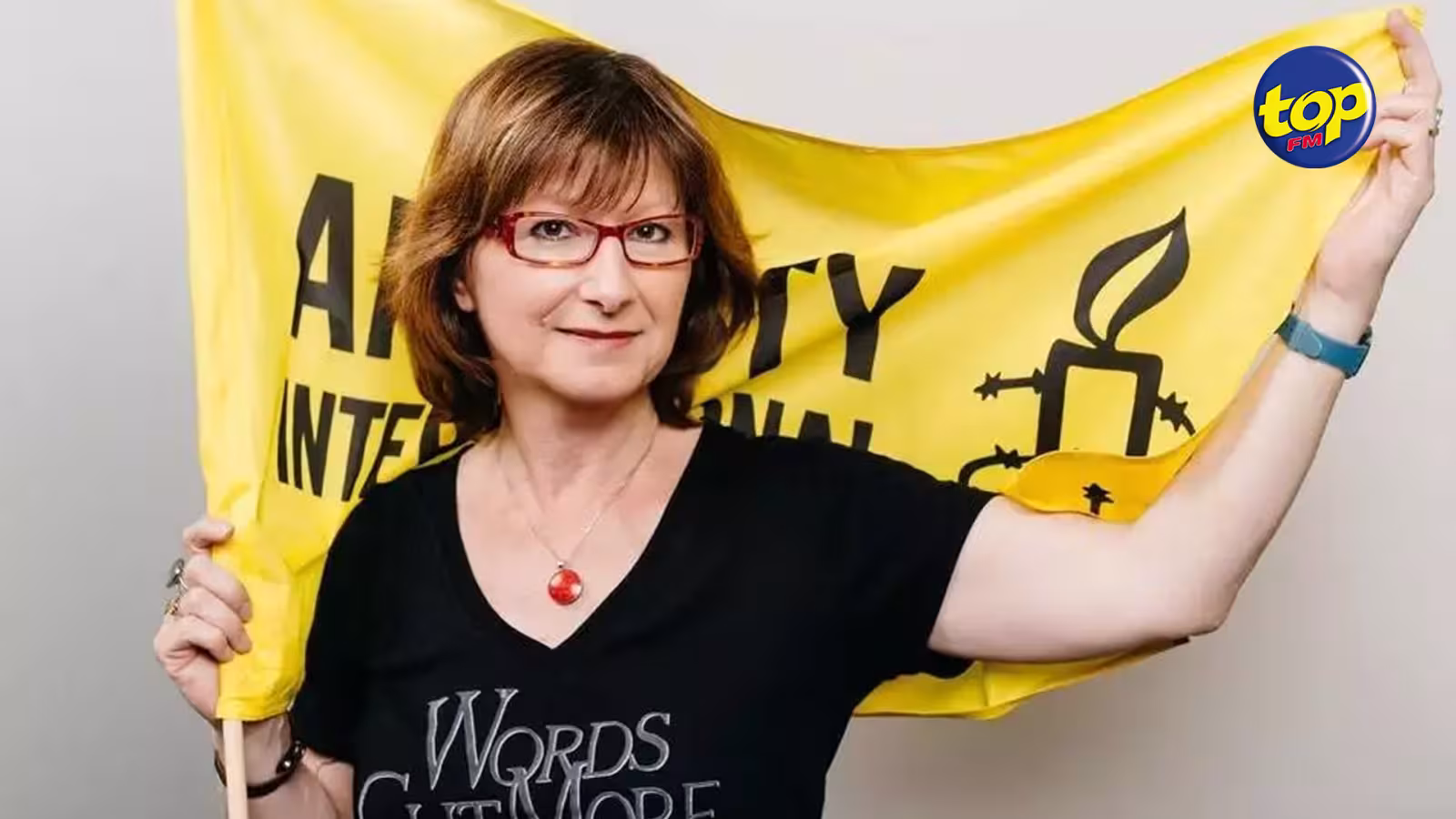 « Le droit de manifester est une liberté fondamentale comme le droit d’expression, dont découlent les autres droits », avise la présidente d’Amnesty International France