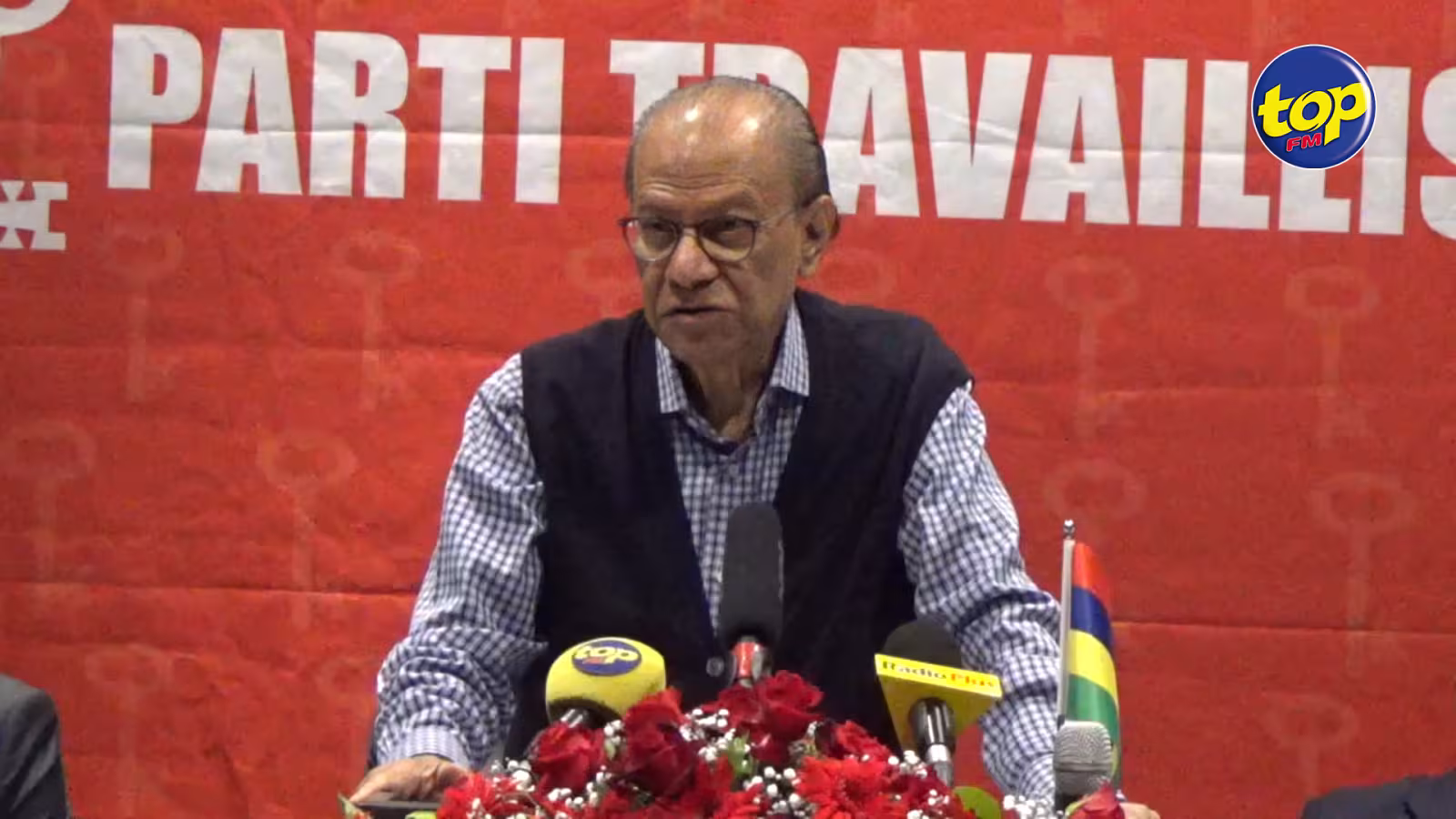 « So papa pareil couma li tii per moi, tout ceki li pour faire, sa pou retourne dans so figir pareil couma colourable device » indique Navin Ramgoolam