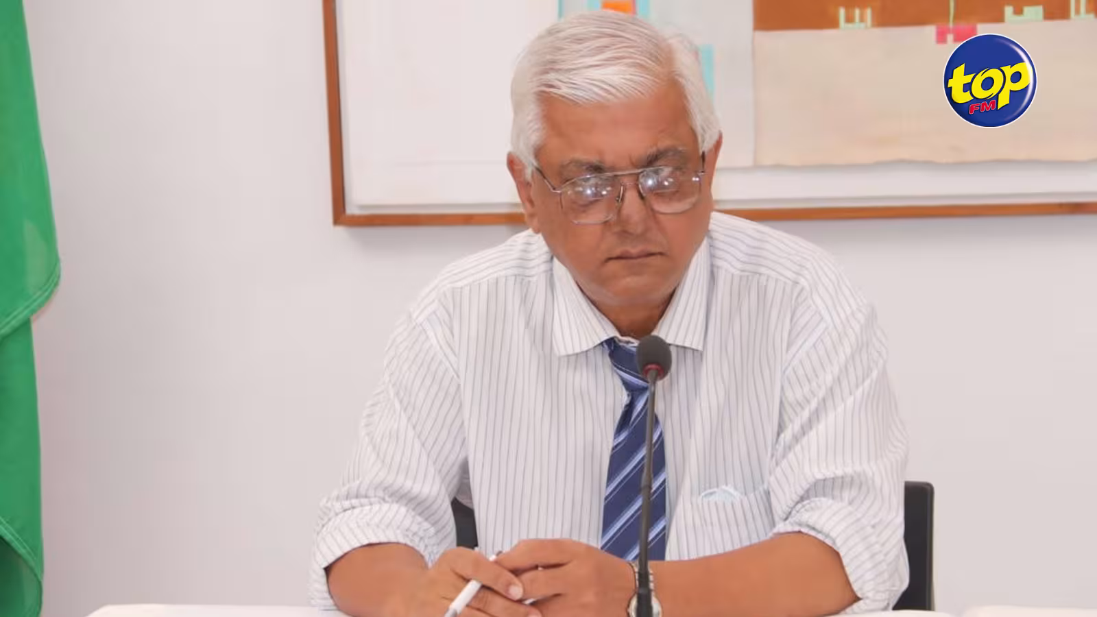 Covid-19 : ‘Avec au moins trois différents foyers et des cas dans les covid testing centres, nous sommes maintenant dans une deuxième vague’, affirme le Dr. Vasantrao Gujadhur