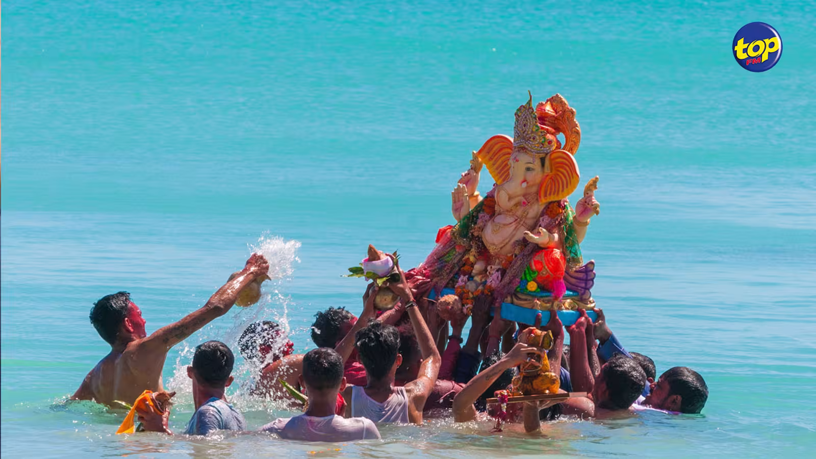 Ganesh Chaturthi 2021 : « chaque lieu de culte n’accueillera qu’un groupe de 50 dévots à la fois », affirme Asant Govind