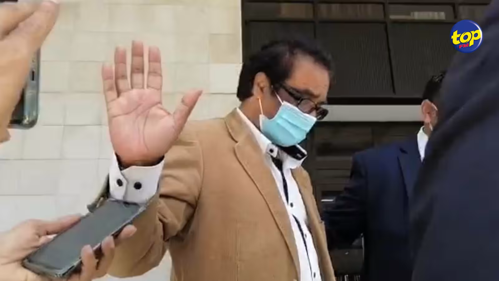 Inculpé provisoirement de corruption : Harry Krishna Bucktowar libéré contre une caution de Rs 30 000 et une reconnaissance de dette de Rs 100 000