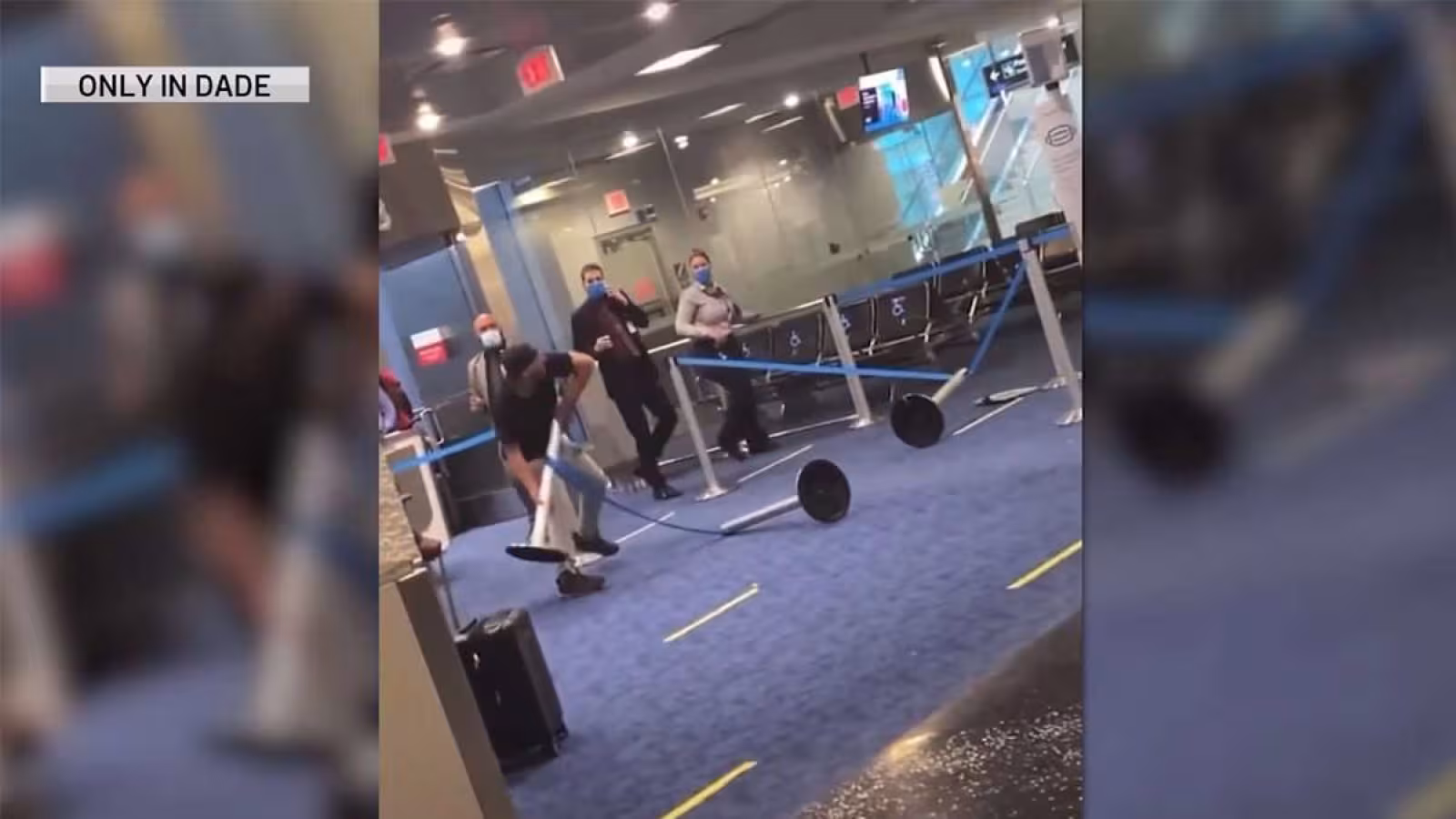 Quand des vols retardés rendent des passagers fous furieux