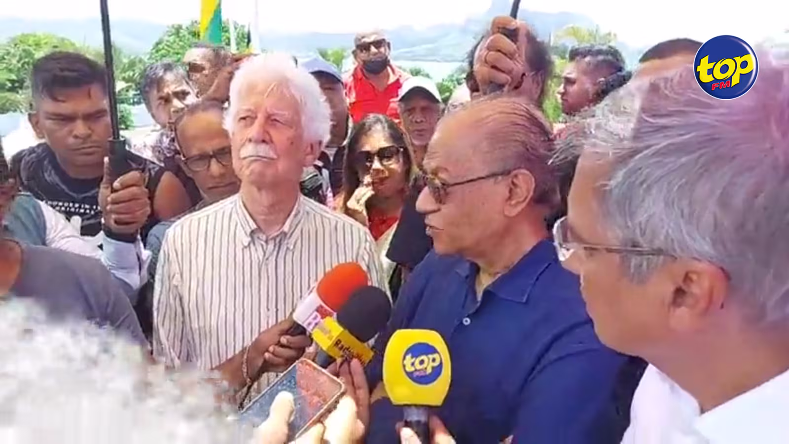 À Pointe Canon, Mahébourg : « Bane esclaves ti préfere zot liberté… sa montrer ou à ki point liberté important mais sa gouvernement la pé rass ou liberté », affirme Navin Ramgoolam