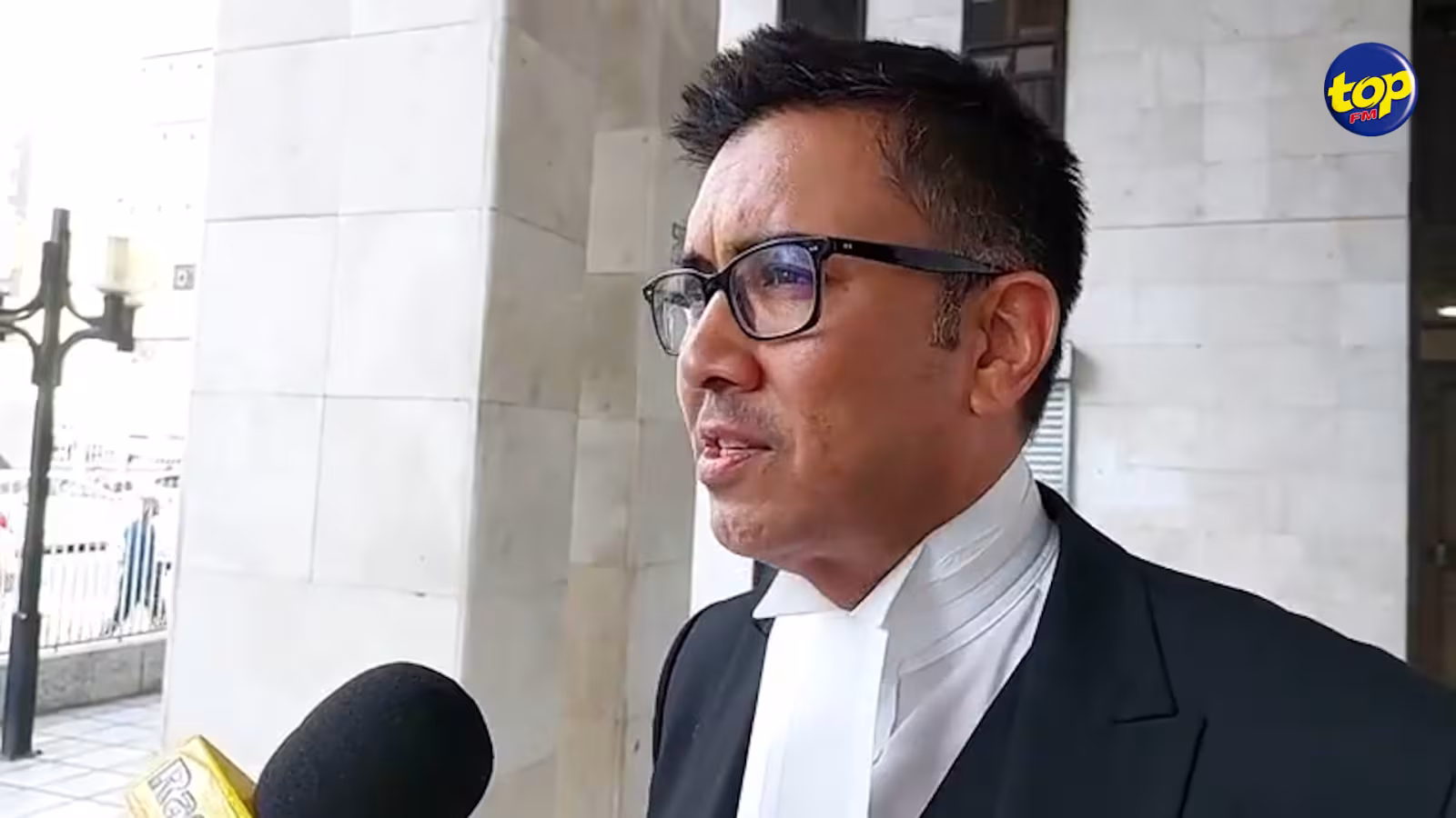 Le CP pas d’accord avec la décision du DPP de ne pas contester la libération sous caution de Vimen Sabapati : « Sa gouffre ki ena la bizin arreté… S’il vous plait met ene l’ordre entre sa deux la… Mo paré pour fer médiation si bizin », lance Shakeel Mohamed  