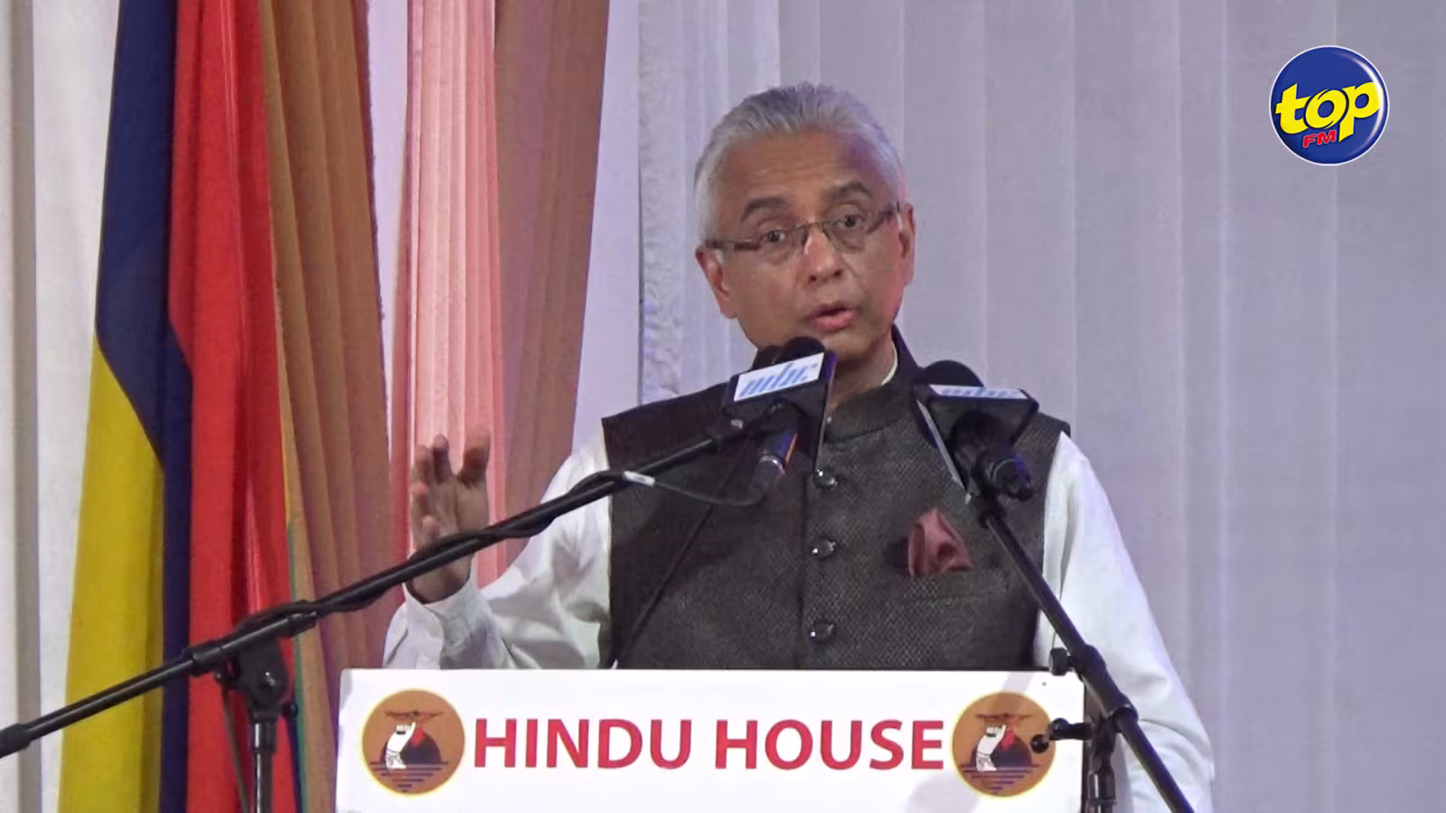Lors d’une fontion à la Hindu House hier : “Plus de 85% de la population adulte à Maurice ont déjà été vaccinée malgré les campagnes anti-vaccination,” soutient le Premier Ministre