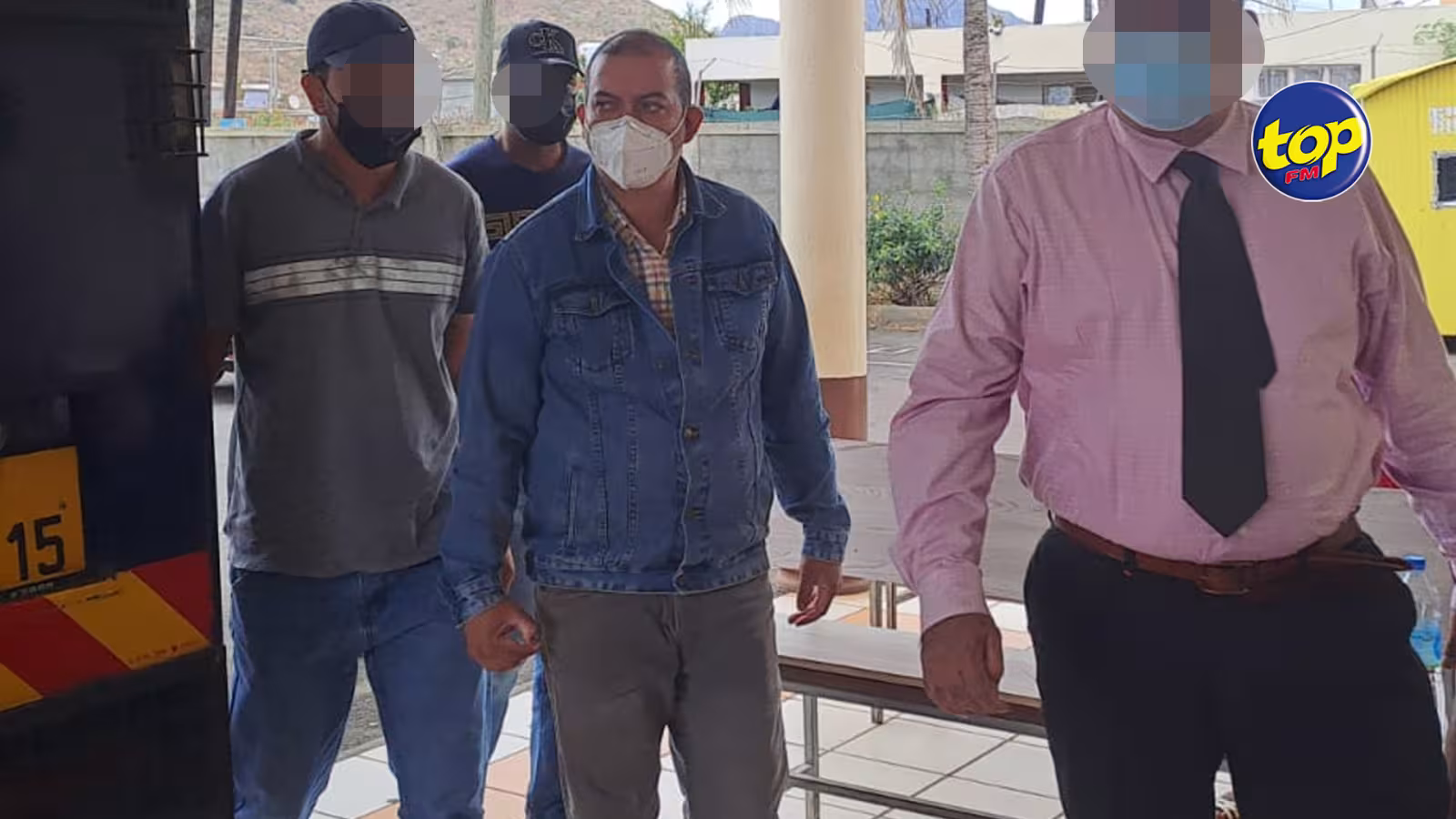 Arrêté par l’Icac pour pot-de-vin allégué de Rs 300 000 : le policier Rakesh Unmar, ex-membre de la Special Striking Team, reconduit en cellule policière