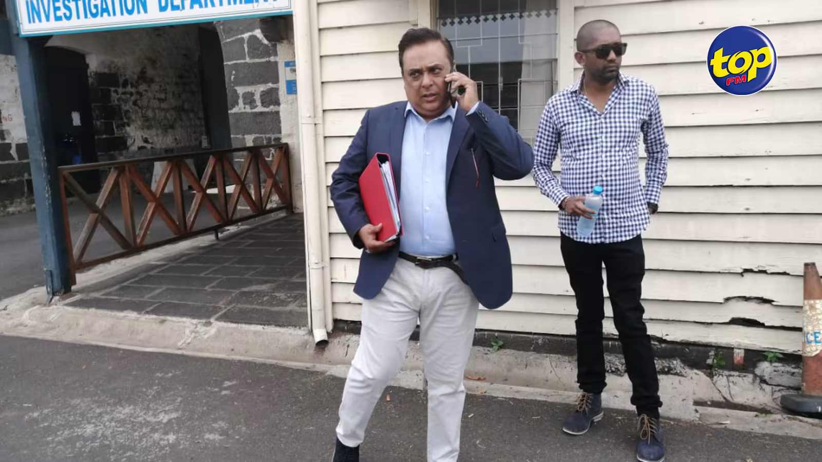 Sherry Gate : pour Samad Goolamaully, Sherry Singh doit step down pour qu’il n’y ait pas une perception que les preuves puissent être manipulées, le temps de l’enquête