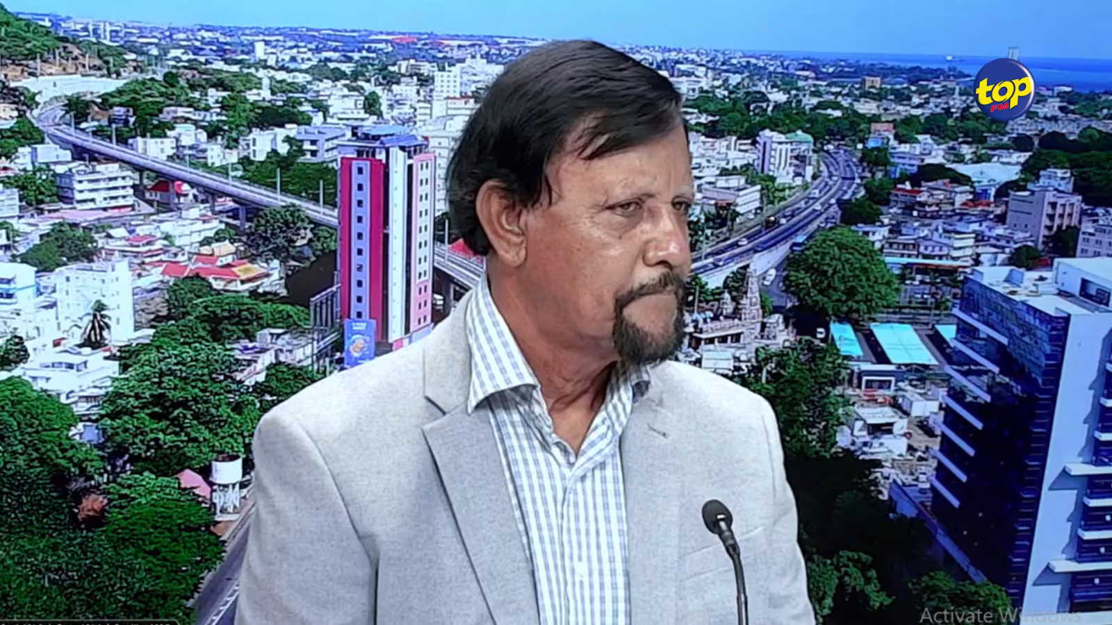 Fuite des vidéos intimes du couple Bissessur-Moheeputh : ‘il faut savoir comment cela a fuité et c’est technologiquement possible’, avance l’ancien inspecteur Jokhoo