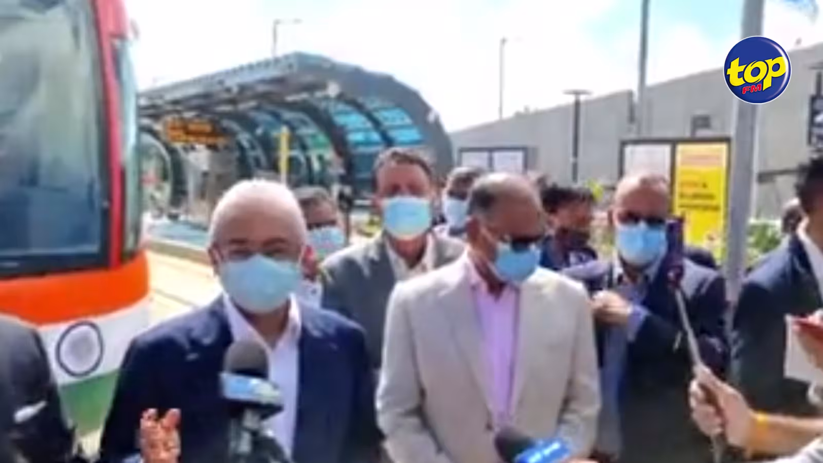 Incidents à Residence Barkly le 22 avril dernier : ‘Ces actes de vendalisme couteront Rs 13 millions à la population !’ dit Pravind Jugnauth