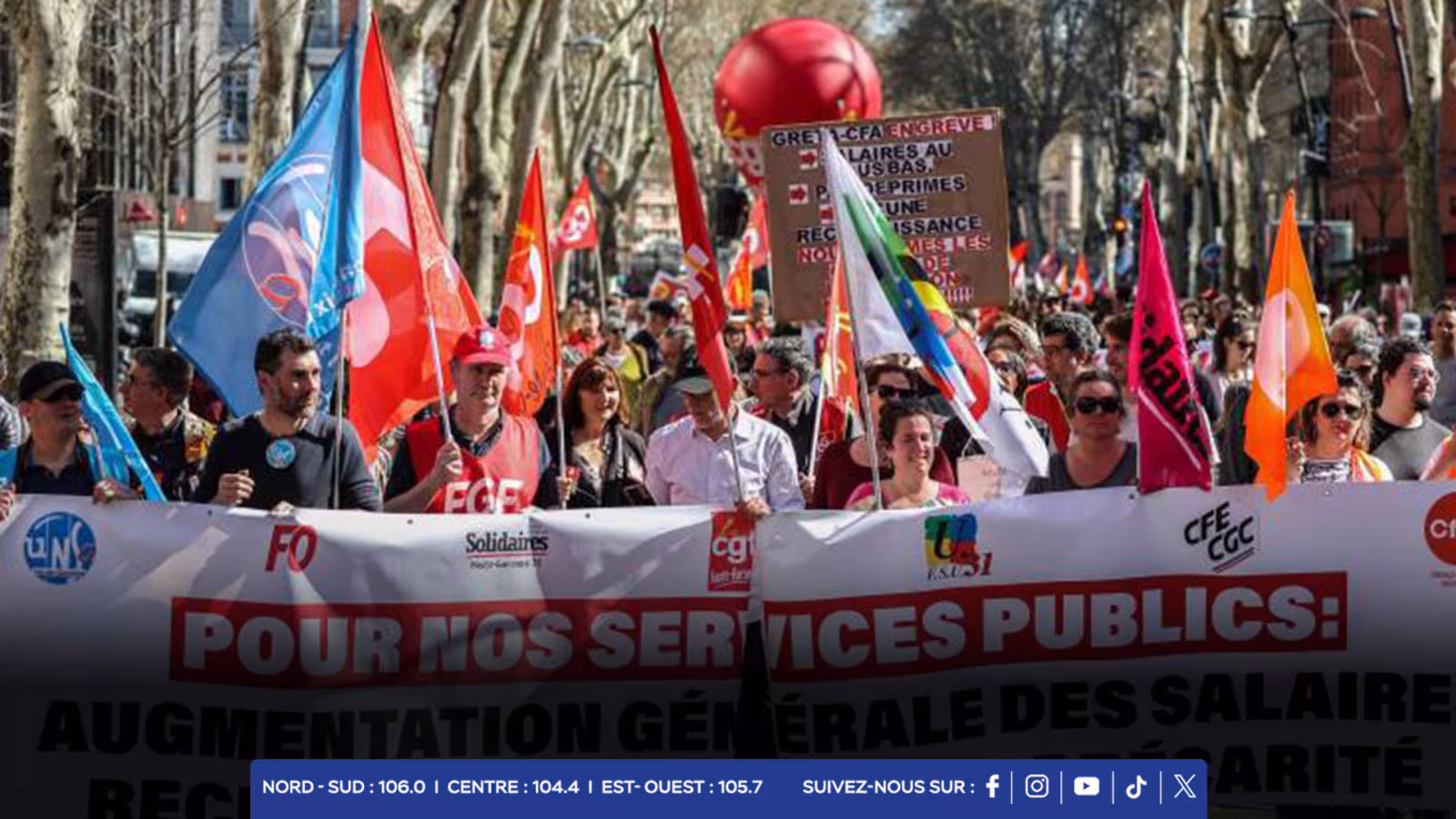 France: plus de gouvernement, pas de budget et un climat social chaud