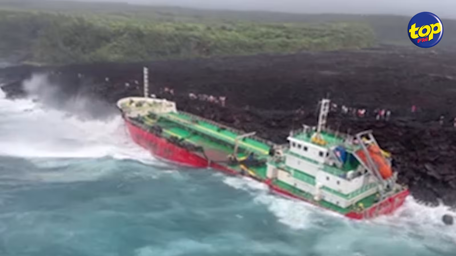 Naufrage du Tresta Star sur les côtes réunionnaises : L’état du navire se détériore