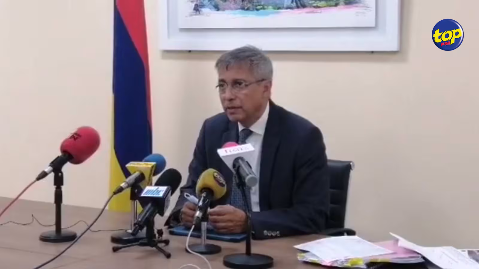 Au Parlement : ‘Il est temps d’inclure les échéances des élections municipales dans la Constitution’ insiste Xavier-Luc Duval
