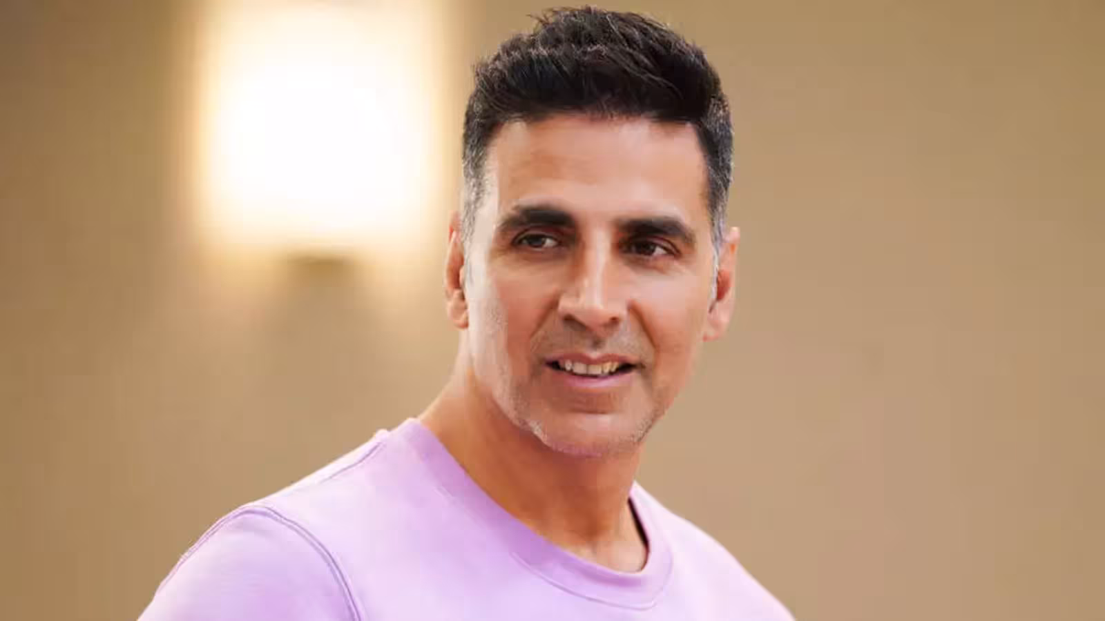 Happy Birthday to Akshay Kumar !