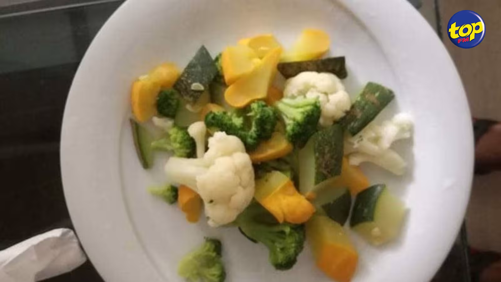 Alimentation dans un centre de quarantaine :  Une femme avec des problèmes de santé n’obtient pas de la nourriture 	que sa condition médicale exige.