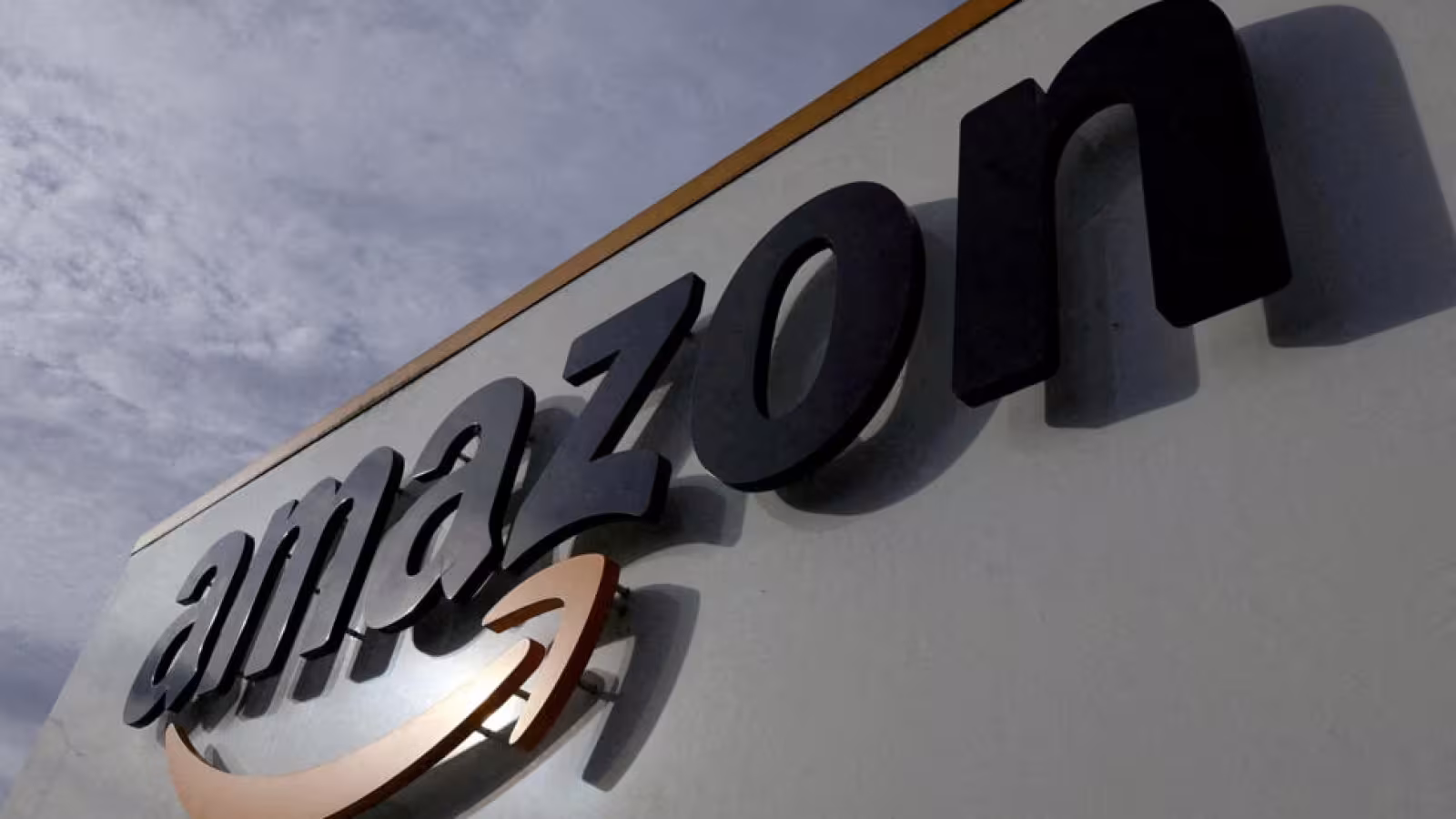 États-Unis : Amazon poursuivi par 17 États et l’autorité de la concurrence pour abus de position dominante