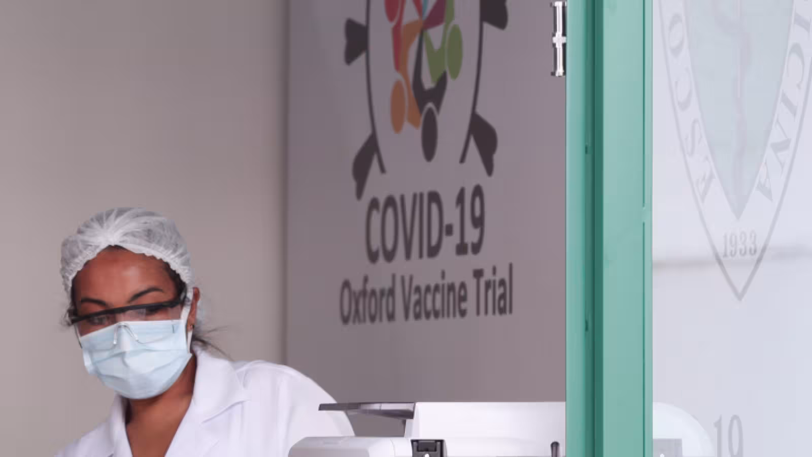 Un participant aux essais cliniques du vaccin anti-Covid d’AstraZeneca est décédé
