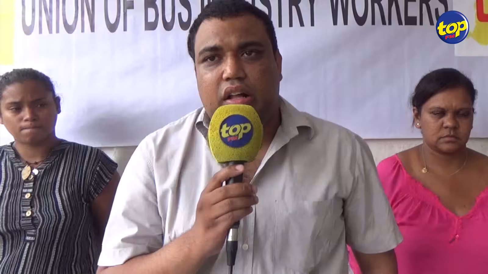 Grève de la faim de trois employées de Rose Hill Transport : “Que le patronat et les ministres concernés se ressaisissent”, demande Olivier Barbe