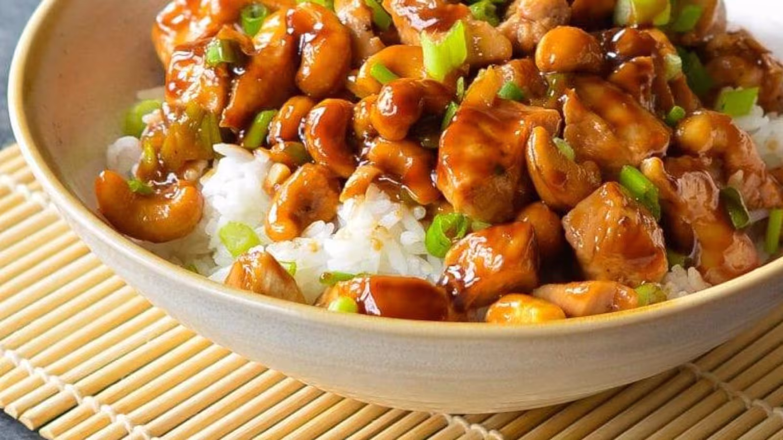 Recette de poulet au noix de cajou