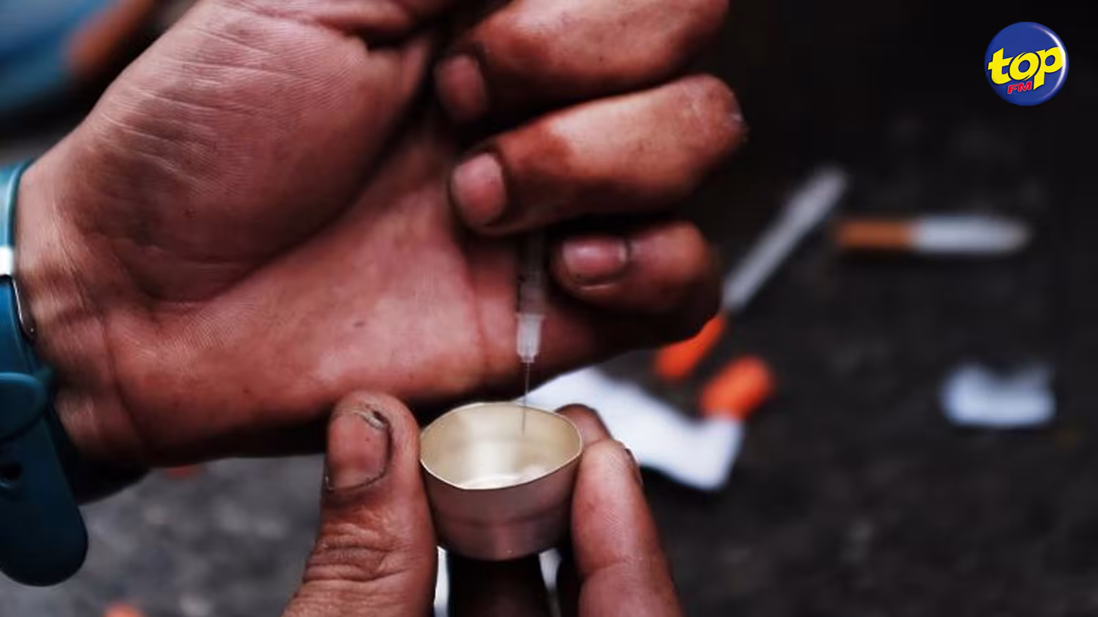 Drogue : le gouvernement se penche sur une possible décriminalisation pour les usagers
