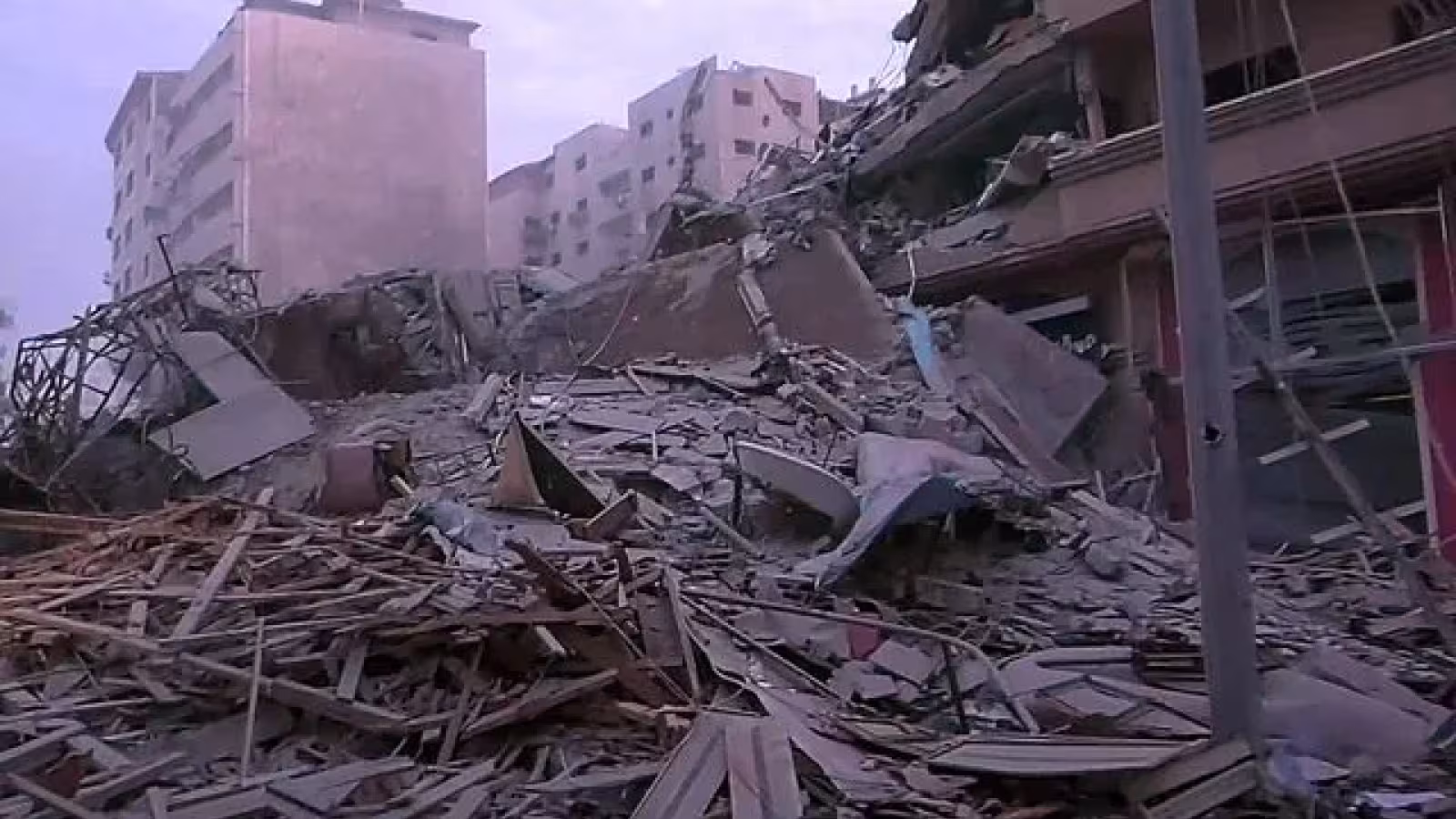 Attaque du Hamas en Israël : Le groupe terroriste menace d’exécuter des otages en réaction aux frappes sur Gaza