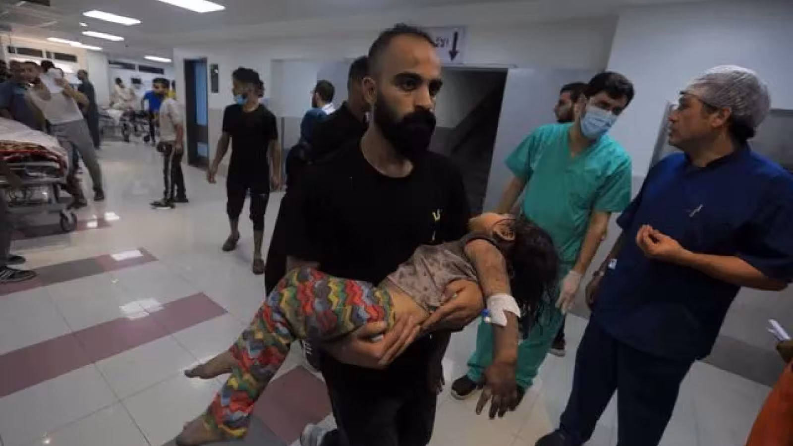 Raid sur un hôpital de Gaza : colère et indignation unanimes, Israël accuse le Jihad islamiste qui se défend