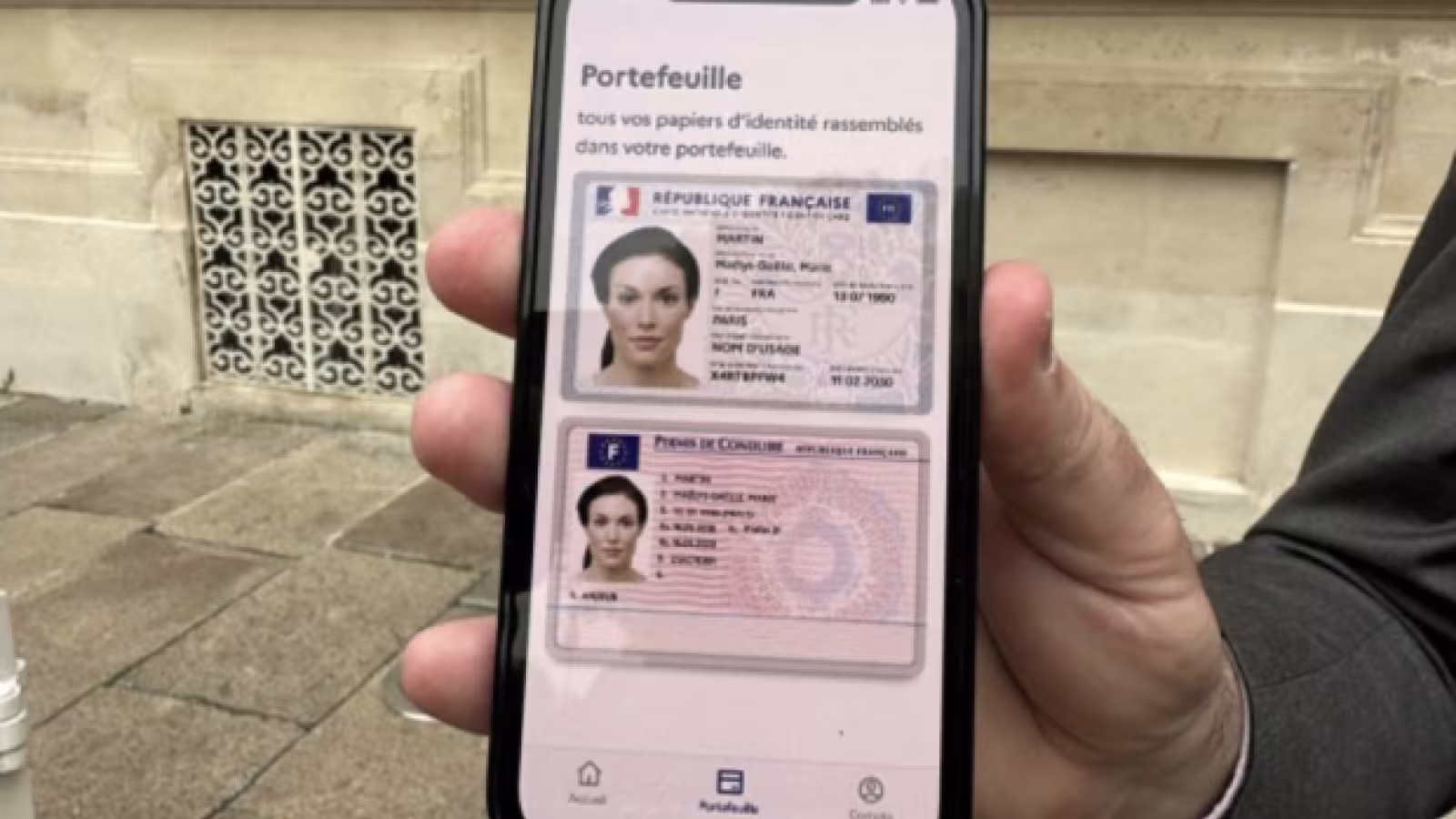 France : Le permis de conduire se dématérialise en 2024