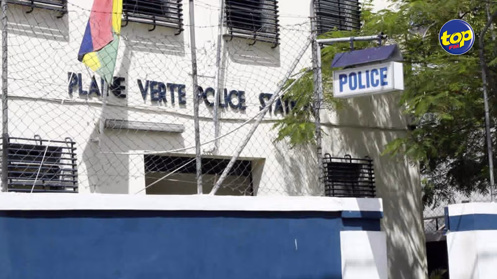 À Baie du Tombeau : un policier agressé alors qu’il intervenait lors d’une dispute entre amoureux