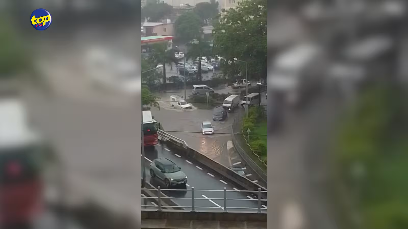 Grosses pluies sur la capitale : Automobilistes et membres du public priés de ne pas sortir de chez eux et d’éviter de venir à Port Louis