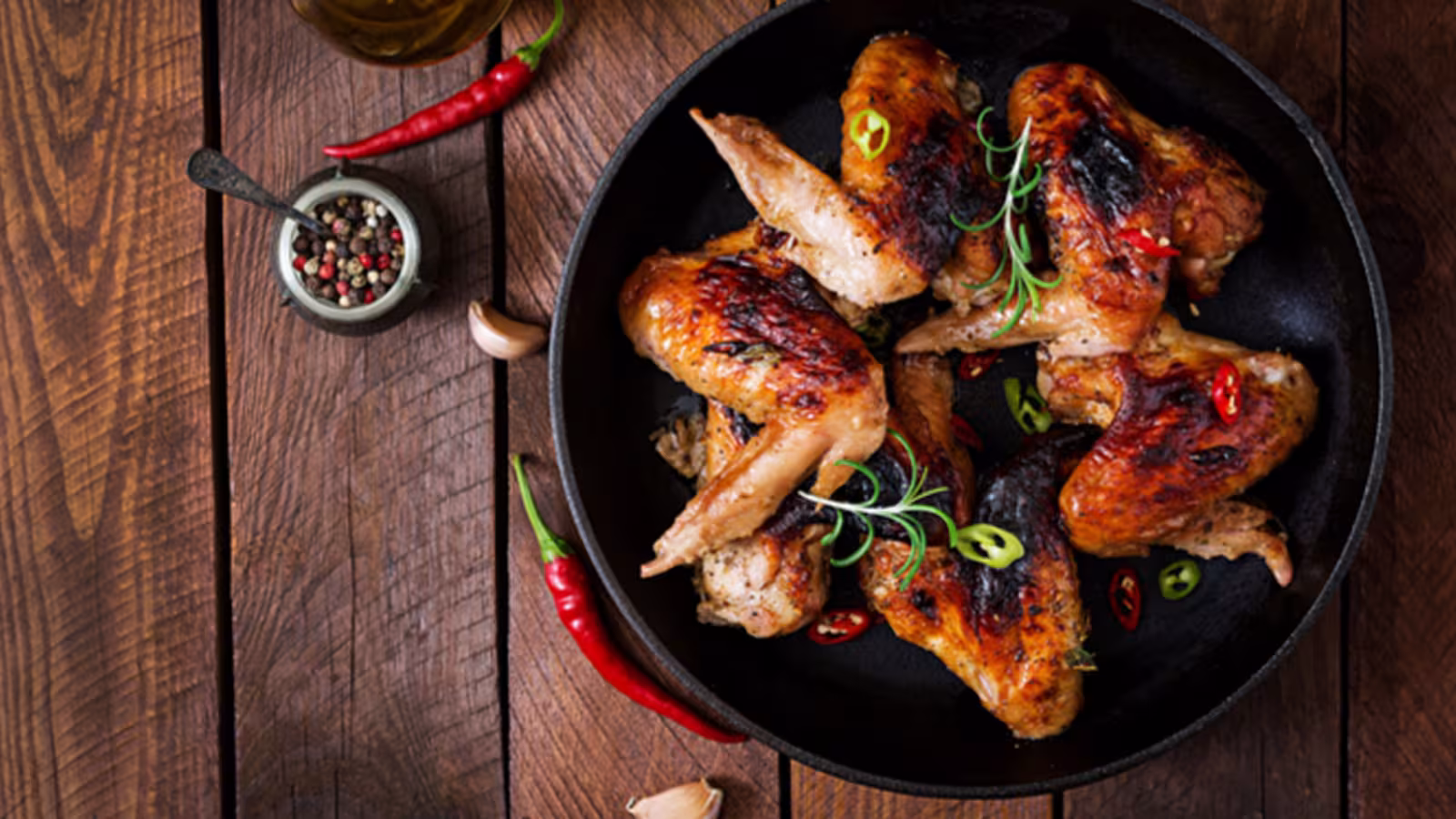 Recette : Ailes de poulet piquantes au four