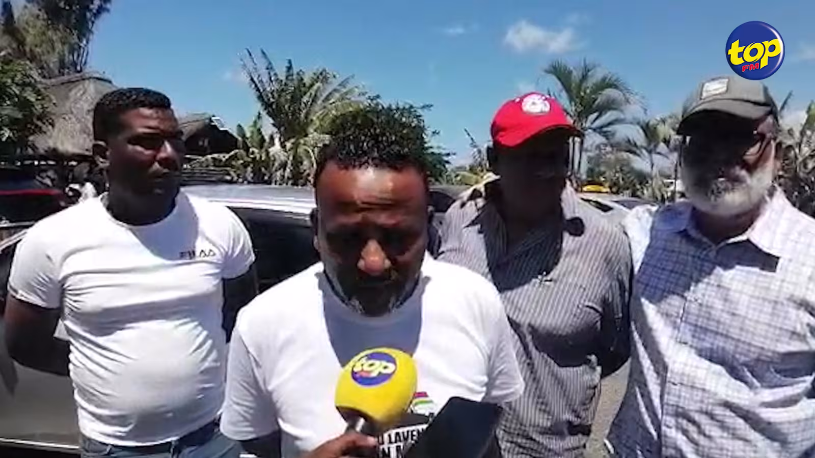 « Le village de Mahébourg s’enfonce à cause d’une mauvaise gestion », dénonce le travailleur social Tony Apollon