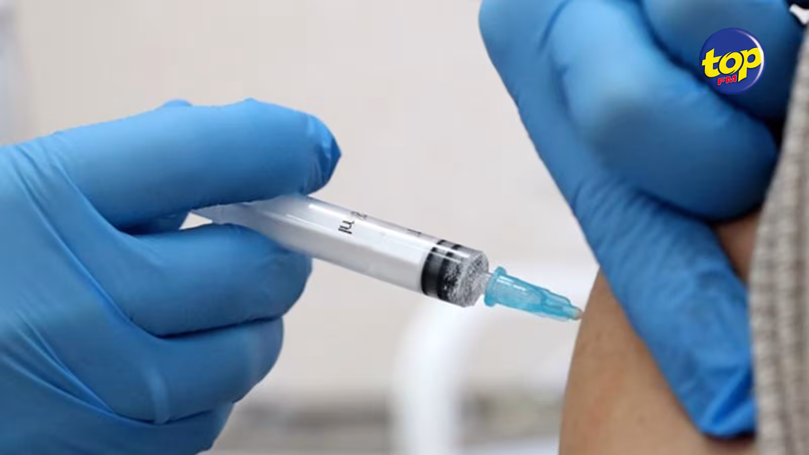 Covid-19: Un protocole mis en place pour le personnel soignant qui a déjà reçu la première dose de vaccin et qui a été en contact avec un patient zéro