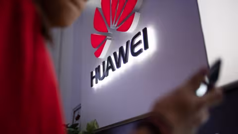 Les États-Unis emboîtent le pas au Royaume-Uni en interdisant les produits de la marque Huawei