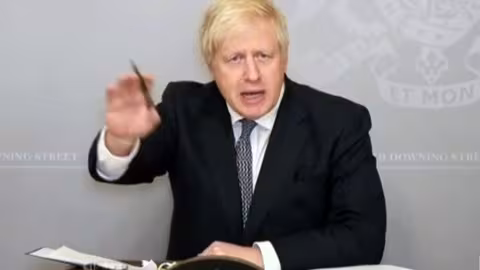 Les Britanniques entament un déconfinement