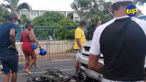 À Résidences Vallijee : grave accident de la route impliquant une moto et une fourgonnette