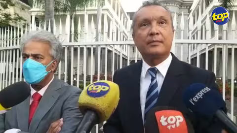 Scandale sur l’achat du Molnupiravir : ‘c’est ene tsunami, mo tenir le Premier ministre aussi responsable, the guy must go’, martèle le Dr. Arvin Boolell