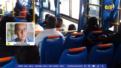 Agression verbale dans un bus bondé à Rose Belle : « il y a un Disciplinary Committee au sein de la NLTA qui enquêtera dessus... Tous les operateurs de lignes privés seront réévalués ! » lance Osman Mohamed