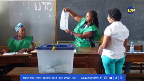 Au Mozambique: des élections générales se sont déroulées sans incident, hier, mais parallèlement l'opposition dénonce des fraudes