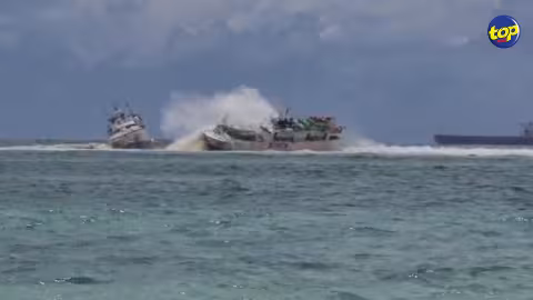 Trois bateaux de pêche piégés à Pointe-aux-Sables et Bain des Dames : Le risque d’un déversement réel…les autorités sur le qui-vive