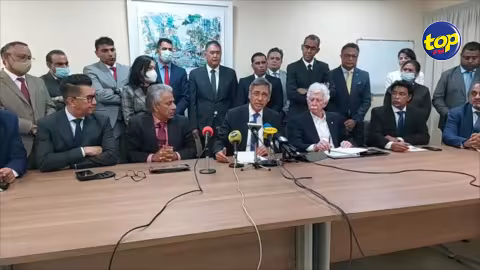 Réplique à Deepak Balgobin:  “Ils pourraient avoir accès aux équipements de Mauritius Telecom qui sont interconnectés avec les câbles SAFE”, affirme Xavier Duval