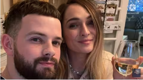 Dani, fiancée de la star Tom Mann, meurt peu avant avant leur mariage