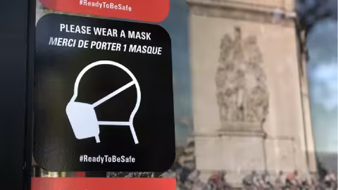 Covid-19 : Le bilan journalier des contaminations en France a doublé en une journée