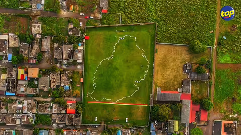 Écologie : Kunal Judhoonnunen et ses proches fabriquent une carte de l’île Maurice avec des journaux